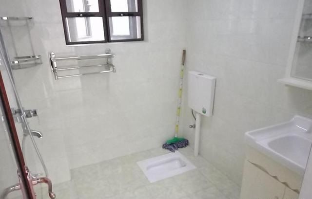 硬装|晒晒婆婆穷装的婚房,看完硬装欲哭无泪,难道家里就这么缺钱吗