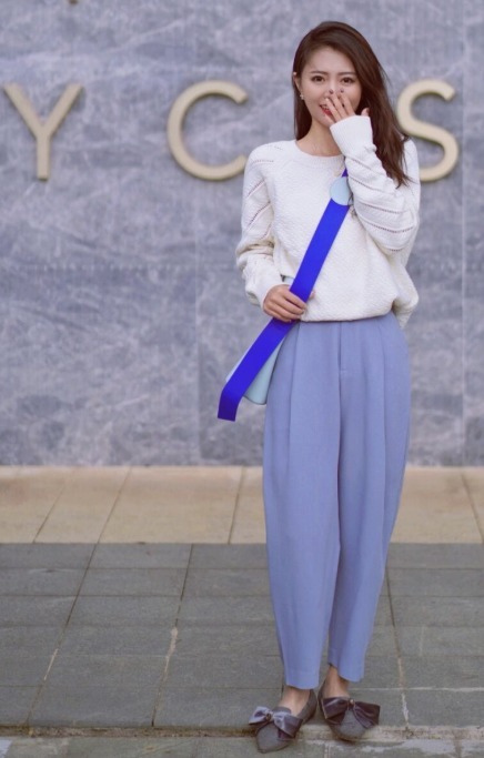 搭配 30+女人出门记得穿毛衣,学潮人这样搭,满足显瘦显高需求!