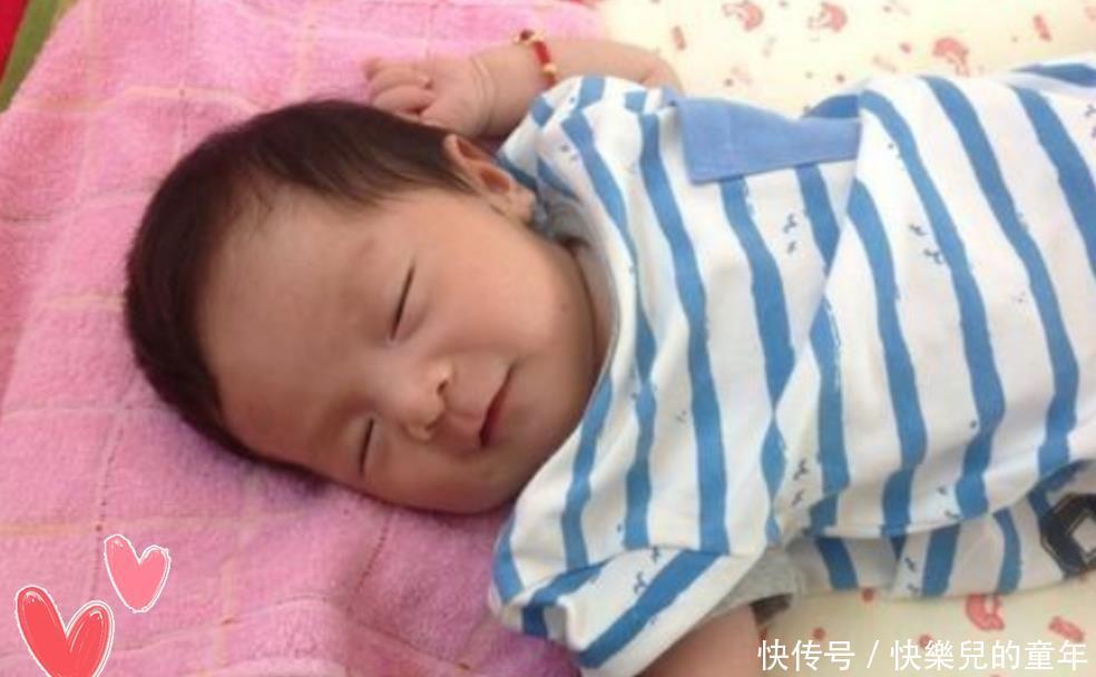 宝宝微笑得越早,就暗示娃越聪明?父母如何科学“逗笑”小宝贝?