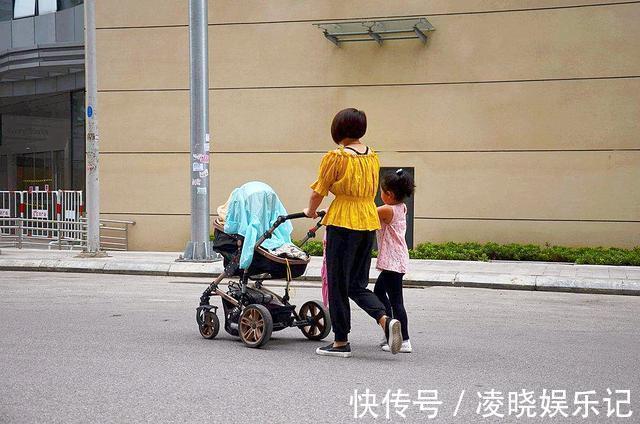 明白人|姥姥把孩子带到3岁,奶奶却想“收网”,好在宝爸是个明白人