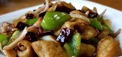 鲜香|经典的快手下饭菜，做法简便，鲜香微辣，家人边吃边赞真解馋！