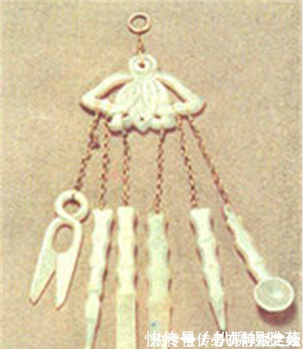 盗墓笔记&内蒙发现千年古墓,墓室里满堂的金玉财宝,专家:价值堪比皇陵