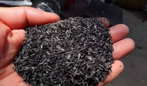 草木灰|别再花钱买花肥,1种东西用来养花,效果比花肥强10倍!