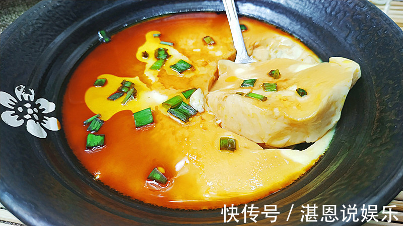 教你蒸鸡蛋羹的技巧，方法快捷简单，营养早餐分分钟搞定