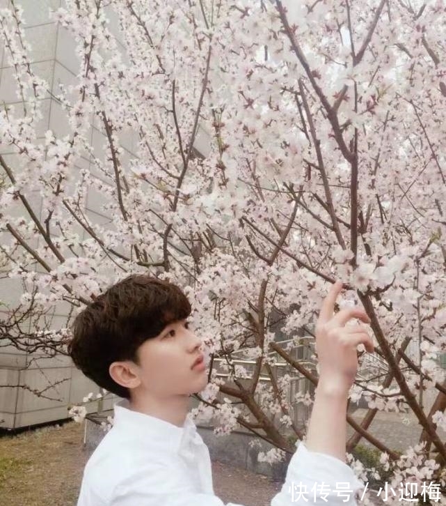 德智体美|奥运首金杨倩日常曝光,喜欢化妆美甲是个爱美的女孩,追星蔡徐坤