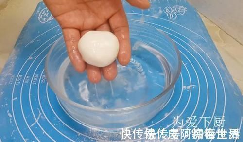 麻团这做法才正确，掌握几个小技巧，个个空心不炸锅