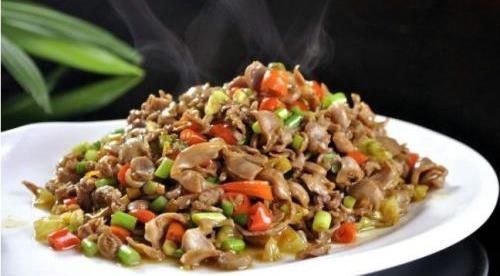 白菜|精选美食凉拌西葫,什锦凉拌蕨根粉,蛋卷白菜肉末汤,酸豆角炒鸡胗