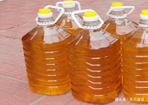 4种油是糖尿病的“催化剂”,容易升高血糖,最好“拒之门外”!