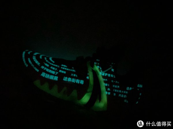 安踏|女友给我挑了一个原谅套餐一安踏海沃德二代??虎扑联名夜光篮球鞋