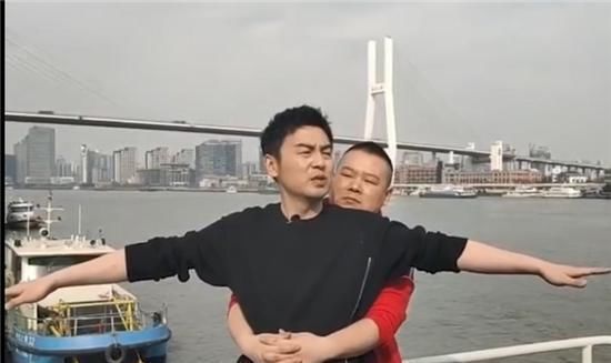 综艺|岳云鹏花式宣传“极限挑战”,文案简单,似王婆卖瓜满屏喜感