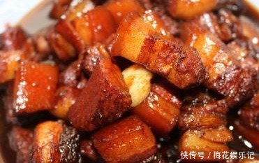 美食|做红烧肉时,别急着焯水,之前多加这1步,红烧肉肥而不腻还入味