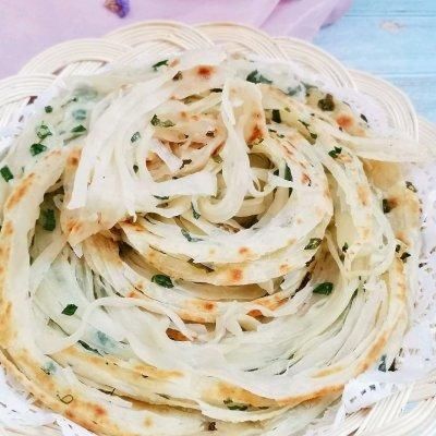 薄如蝉翼|这么好吃的葱香螺丝饼做法，现在知道还不晚