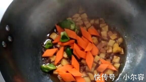 杏鲍菇|一道非常好吃又下饭的家常素菜，简单易做，鲜嫩多汁，营养又丰富
