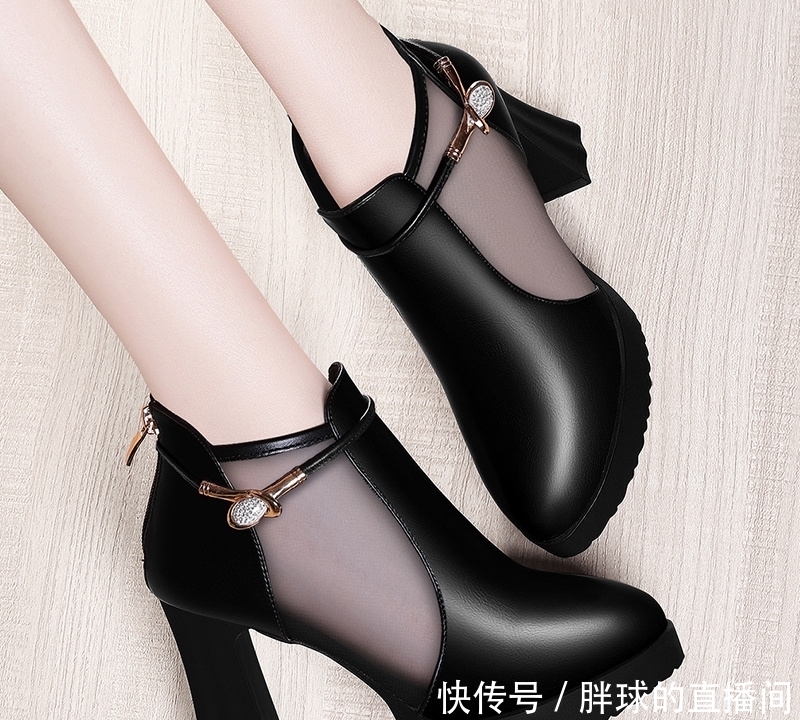 天啊，小姨太真会挑，这些女鞋美极了，尽情地释放你的双脚吧