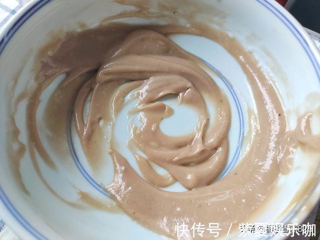 奥利奥|做饼干的时候加点奥利奥，不用打蛋器简单省事，香酥可口百吃不腻