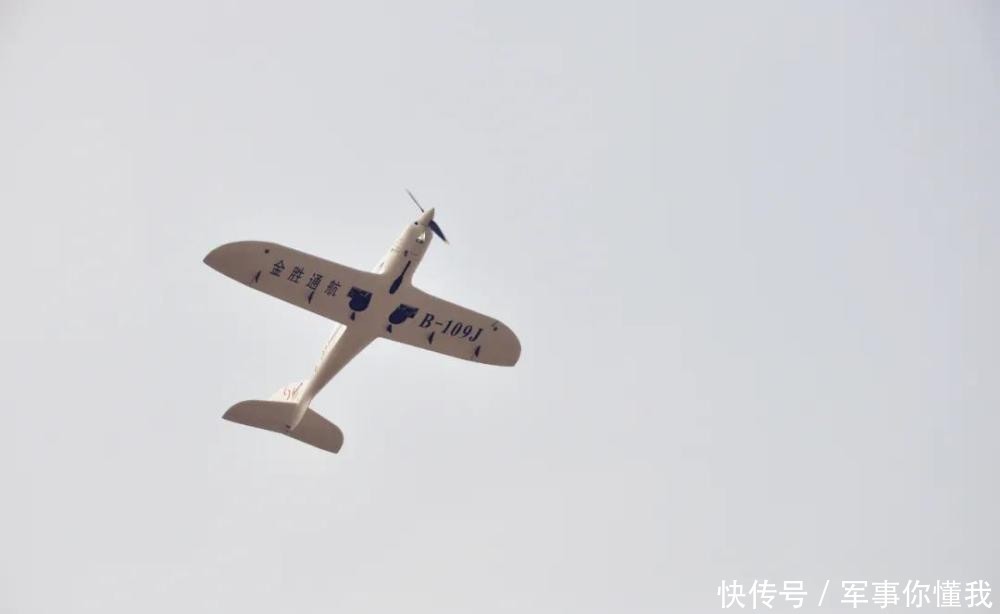 圆满成功|热烈祝贺鲨鱼飞机国内首飞圆满成功