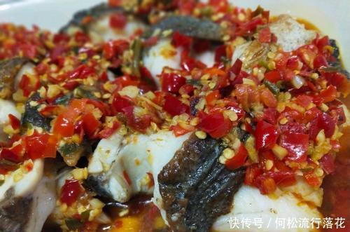 教给|三种简单的蒸鱼方法,教给不会做饭的表妹,试后还怪我“太好吃”