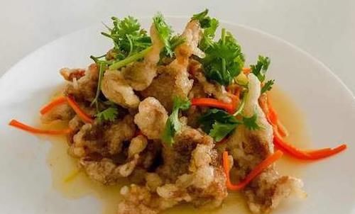 做东北锅包肉，要用淀粉还是面粉？大厨给你支一招，香脆不回软