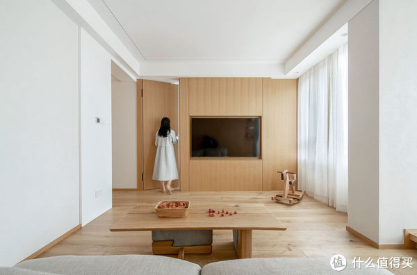 玄关|温州小姐姐的暖居,全屋原木风,180㎡的家自然舒适,把生活过成诗
