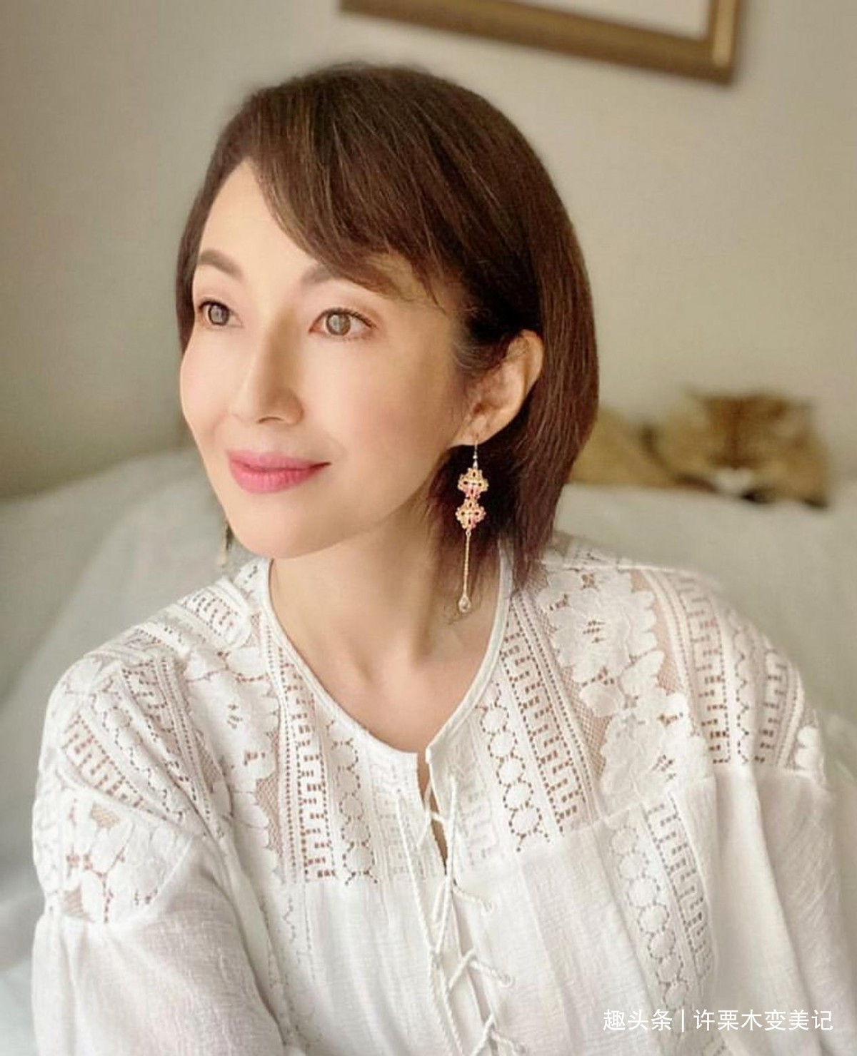 螺旋 女人50岁以后,剪发型要认准了,最好避开这3款!试试另外3种