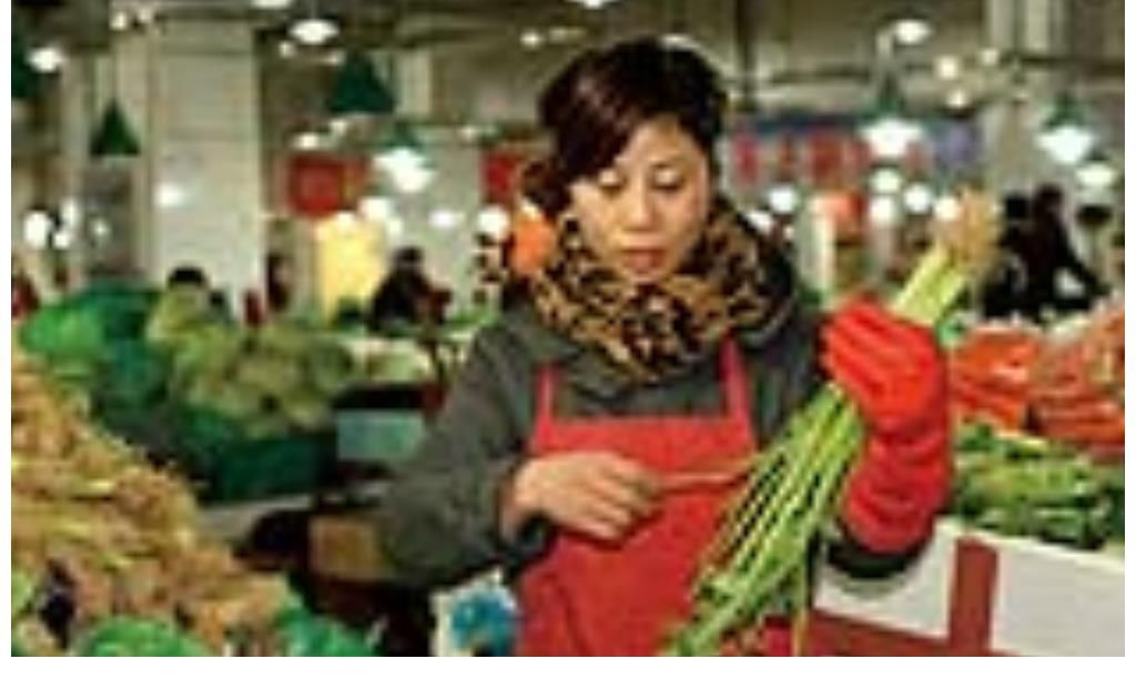 骨质疏松|45岁女士“内卷”10年，累到瘫痪，医生怒斥：“内卷”害人不浅