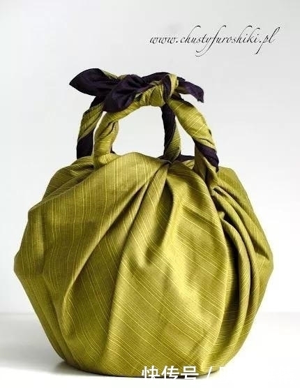 一块布打两个结,变身大容量高颜值收纳包,几十种折法好强大