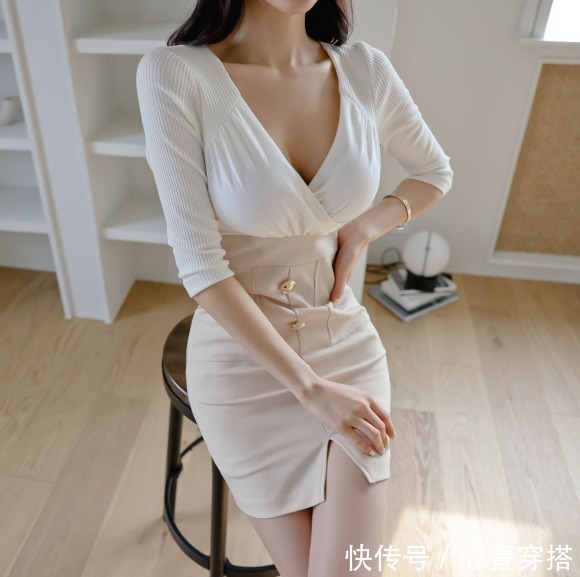 时尚搭配|女神孙允珠的时尚搭配:浅粉调和经典酸甜奶昔半袖裙