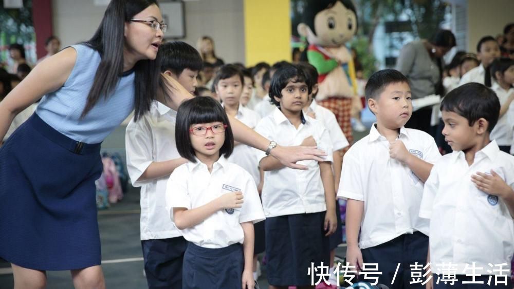 同学|上课被叫出来,9岁男生被同学家长拖拽殴打,施暴者还有一名孕妇