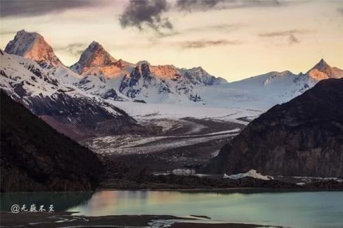 藏东秘境，隐藏在雪山怀抱中的世外桃源，中国最美村落