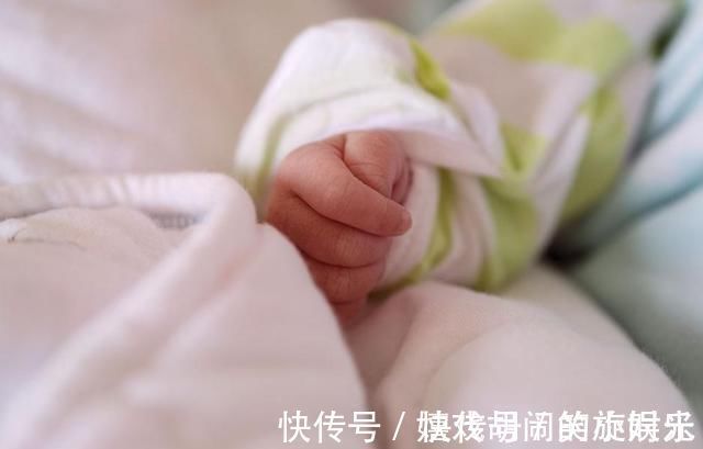 敏感期|家长们别再制止孩子这些“坏习惯”了,这暗示着他们正在变聪明!