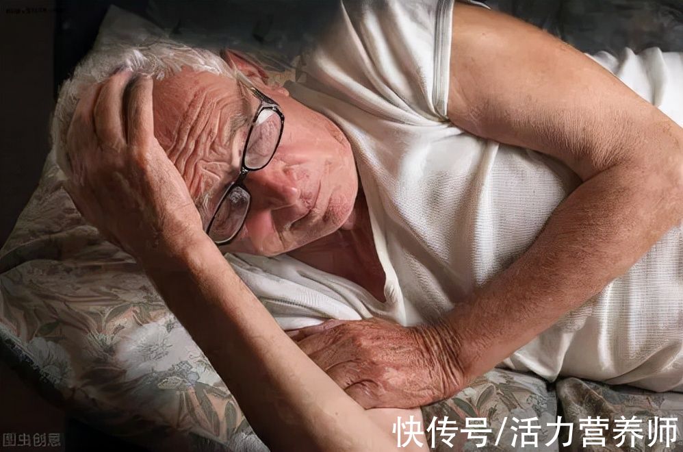 慢性疾病|老年人不用吃晚餐？错！最需要注意的是这4点，你能做到吗