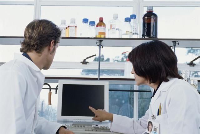 胃镜|胃息肉开始癌变,身体会有四个标志,若你四个都有,提示该体检了