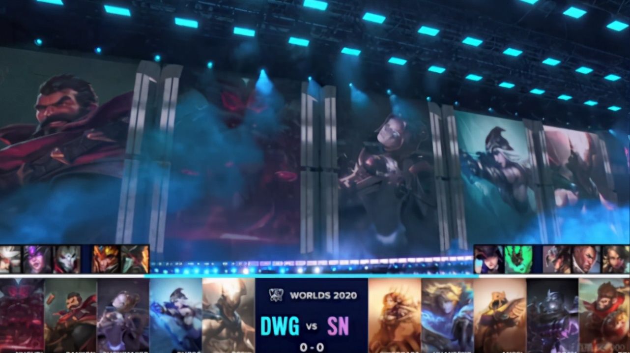 S10|S10决赛DWG全程无失误，笑笑：蛇蛇玩女坦装备都乱出