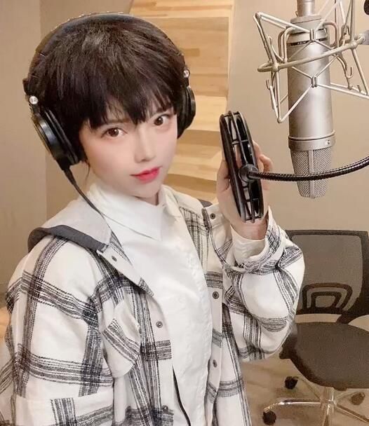 cos|王奕萌穿汉服可爱迷人,却因头上装饰被群嘲,不尊重传统文化