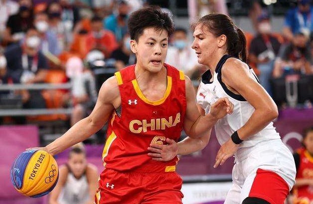 主教练|正式官宣！中国女篮主教练许利民下课，被冠军主帅替代