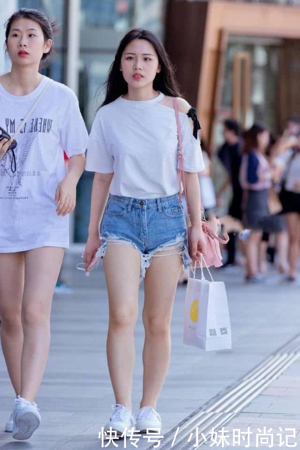 春天|街拍美女青春靓丽的身影是这个春天最美的风景