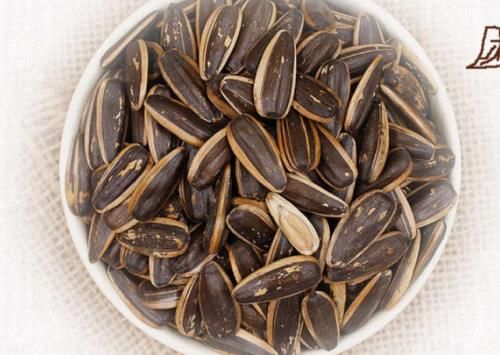 高血糖很喜欢这3种食物，鸡蛋也在其中，为了身体健康，要忌口