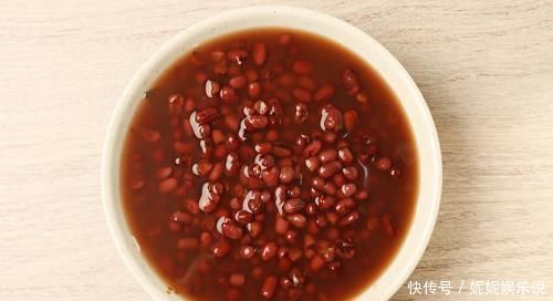 不管煮什么豆子 都不要直接下锅煮 教你一招 十分钟软烂开花 粉紫色 不管煮什么豆子 都不要直接下锅煮 教你一招 十分钟软烂开花 粉紫色