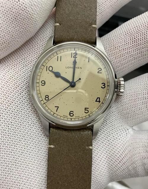 刚入表坑，新手适合哪些1到2万之间的日常腕表？