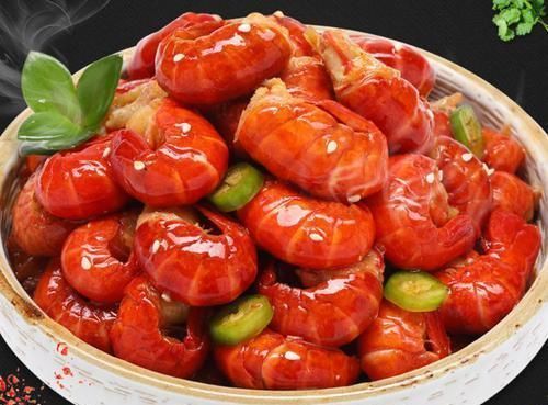 陆生动物|血压偏高怎么办?有3种食物是高血压患者的福音,不妨多吃