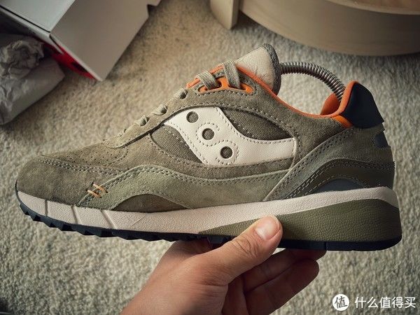 棕色 Sneaker 篇一百三十八：21年发售的三双Saucony Shadow 6000开箱