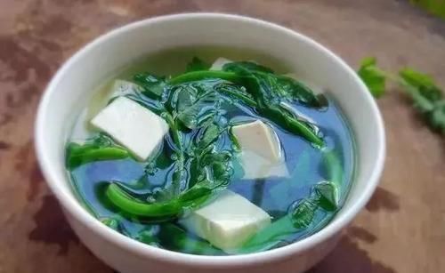 豆腐汤|真正的“补钙汤”就是它,隔三差五吃,补钙质,长个头,孩子要多吃