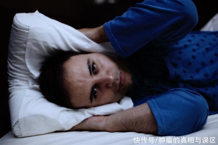 中国3亿人睡不好！院士提醒：睡眠不足易致癌，6个小技巧助你入睡