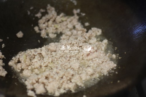 上火|这蒸菜简单易做,无油烟不上火,又香又嫩,孩子一勺一勺吃不停