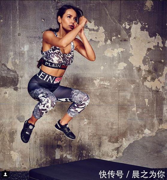 踢腿|这位俄罗斯女孩长得太靓了！天使脸蛋+超模身材，这身材太火爆了