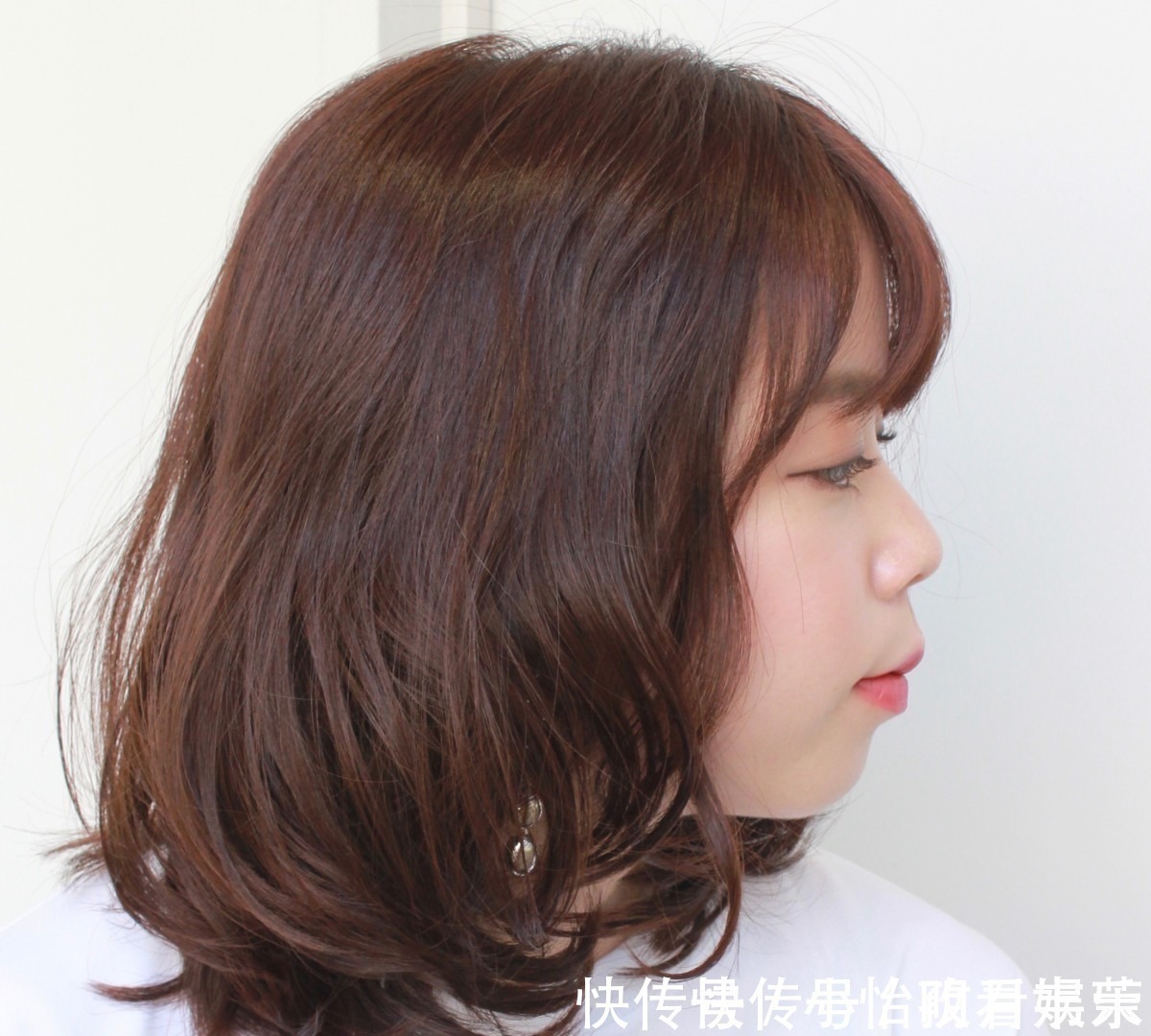 橙色 今年夏天橙色发色正夯,看腻了棕色发,试试这7款橙色系显白染发