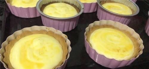 它外酥内软,一上桌就一抢而空,秒杀一切甜品,做法简单易学!