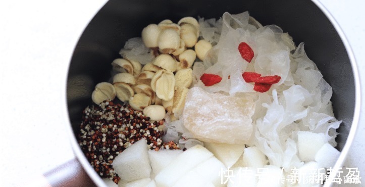 银耳|银耳不出胶很多人第一步就做错了，难怪银耳汤水清淡不好喝