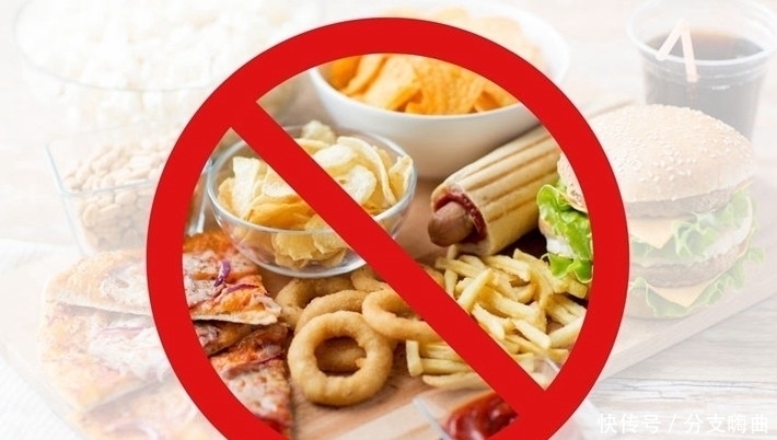 医生|医生告诫:脚上出现4个症状,说明你的血糖太高了