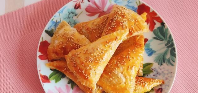 苹果派|宅在家里做一个香甜苹果派,简单又好吃,开启苹果新吃法